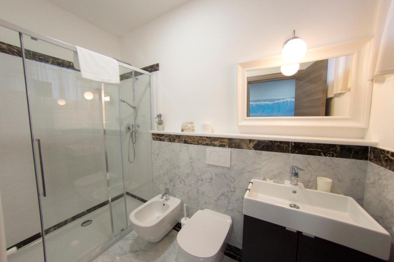 Marbianco B&B Marina Di Carrara Exterior photo